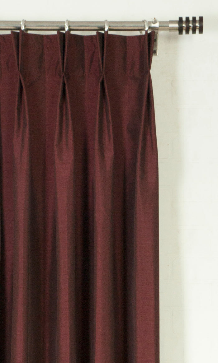 Faux Silk Pinch Pleat, Rod Pocket, Eyelet Curtains (Red)