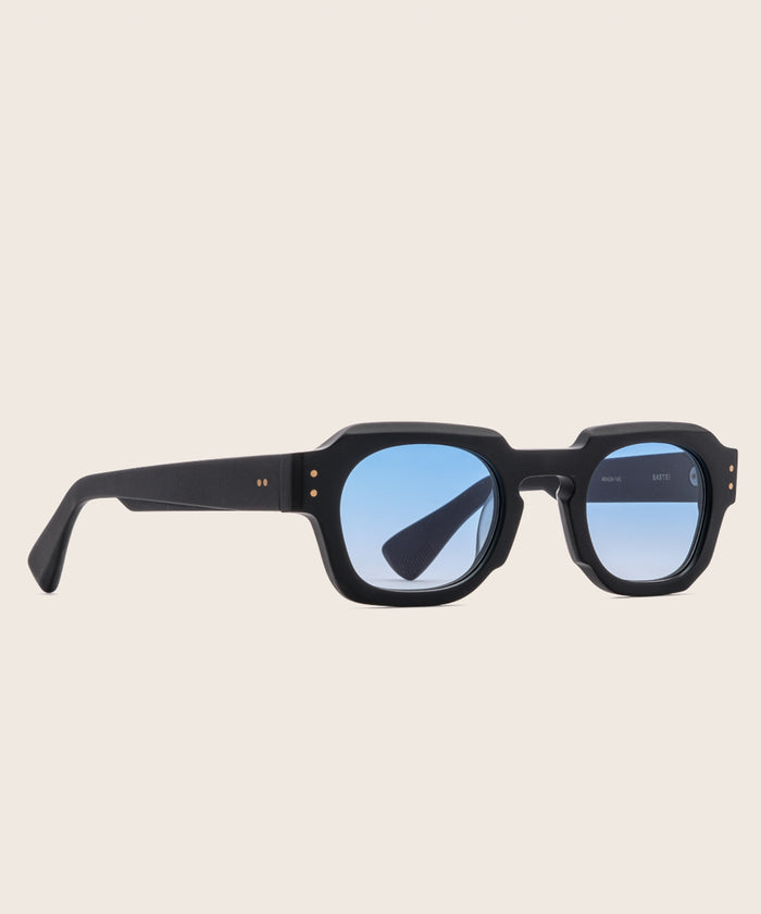 Johann Wolff Bastei Matte Black Sky Sunglasses #color_matte-black-sky