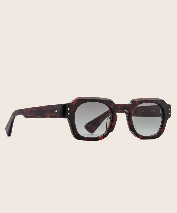 Johann Wolff Bastei Dark Havana Smoke Green Sunglasses #color_dark-havana-smoke-green