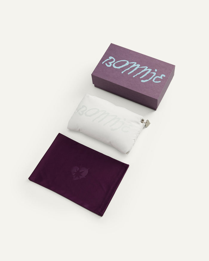 Bonnie Clyde packaging.