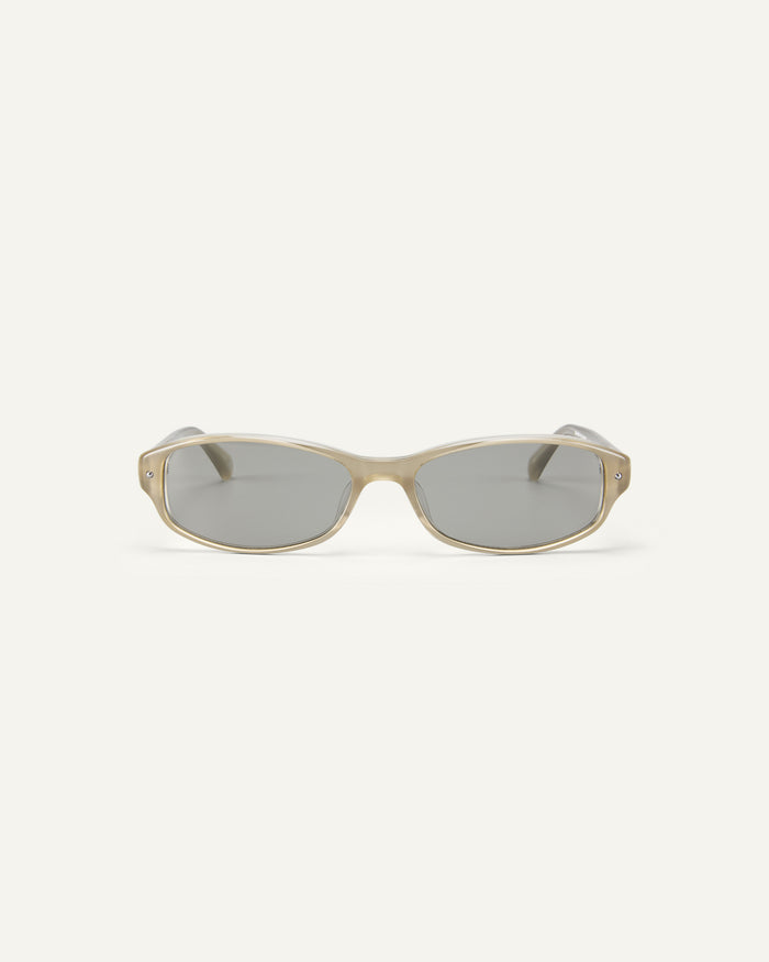 Face shot of Bonnie Clyde Coco sunglasses in grey with grey lenses.