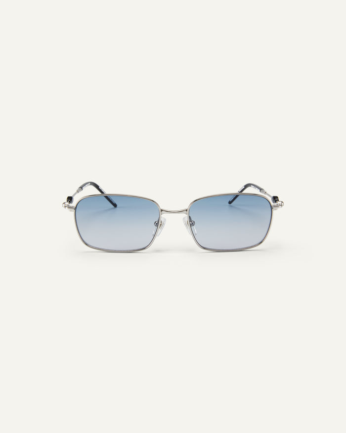 Face shot of Bonnie Clyde Dance Dance sunglasses in silver and black with blue gradient lenses.