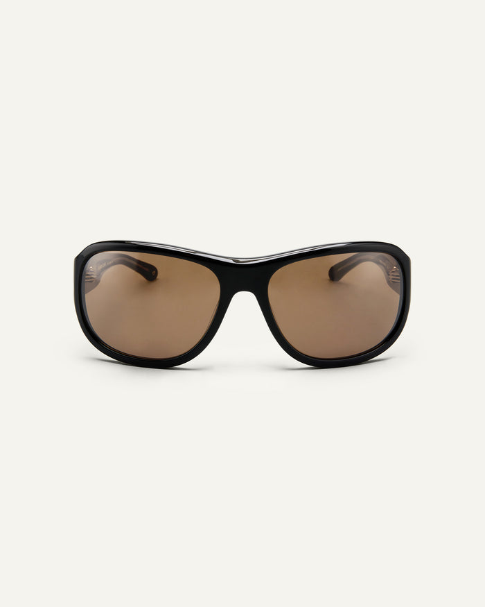 Face shot of Bonnie Clyde Dog sunglasses in black/brown.