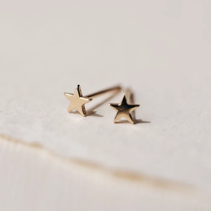 Everyday Little Stella Star Earring in 14k yellow gold, alternate angle detail view 2