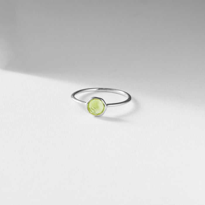 family august birthstone ring  - sterling silver, peridot