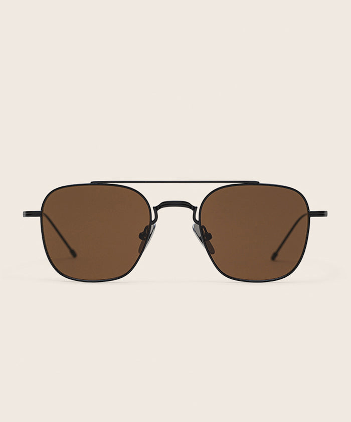 Johann Wolff Flieger Matte Black Sunglasses #color_matte-black