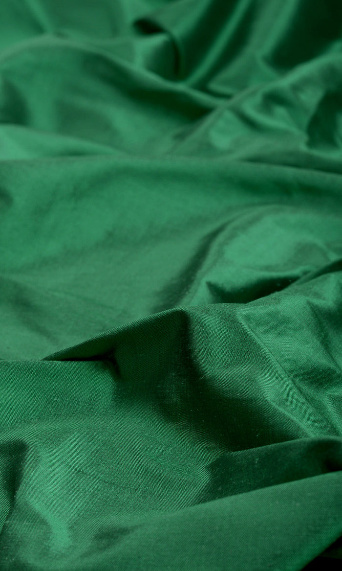 Shantung Silk Pinch Pleat, Rod Pocket, Eyelet Curtains (Emerald Green)