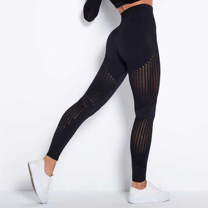 High-Waist Hip-Lift Stripe Capri Yoga Pants