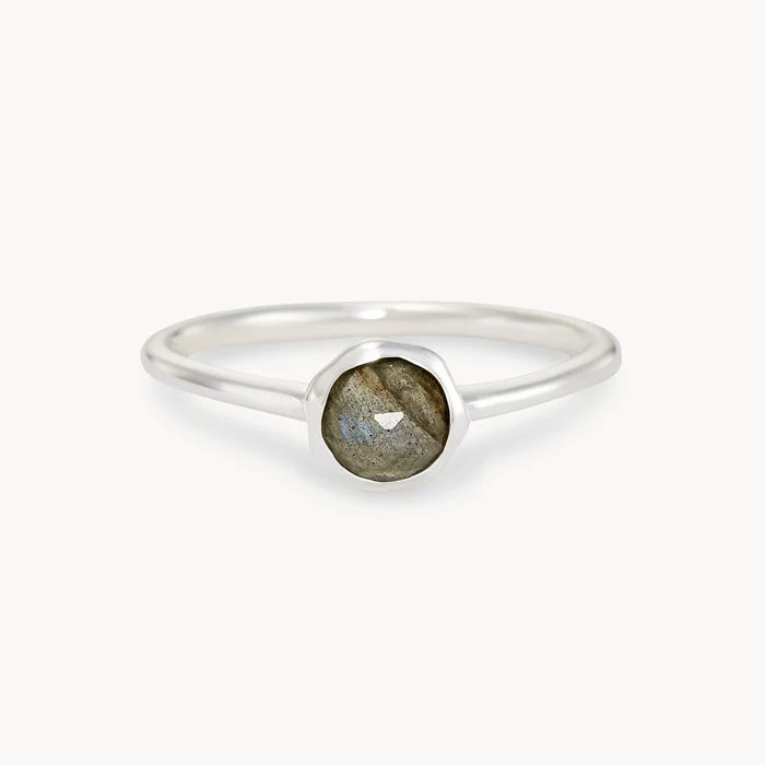 labradorite mini mood ring - sterling silver, labradorite gemstone
