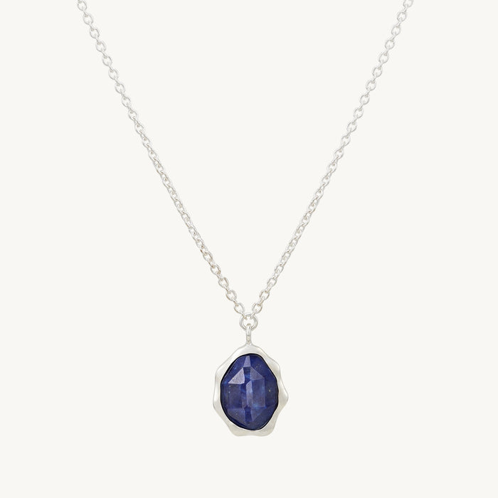 Lapis Lazuli Mood Necklace Silver in sterling silver with lapis lazuli