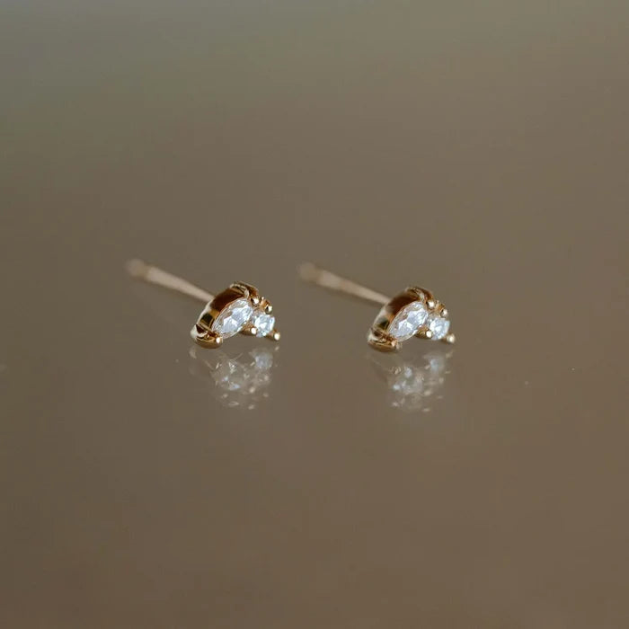 Lean On Me Diamond Stud in 14k yellow gold, alternate angle detail view