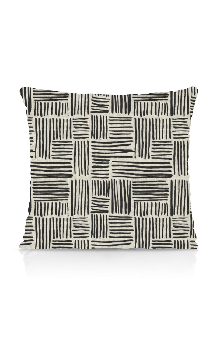 Modern Print Pinch Pleat, Rod Pocket, Eyelet Curtains (Black/ Ivory)