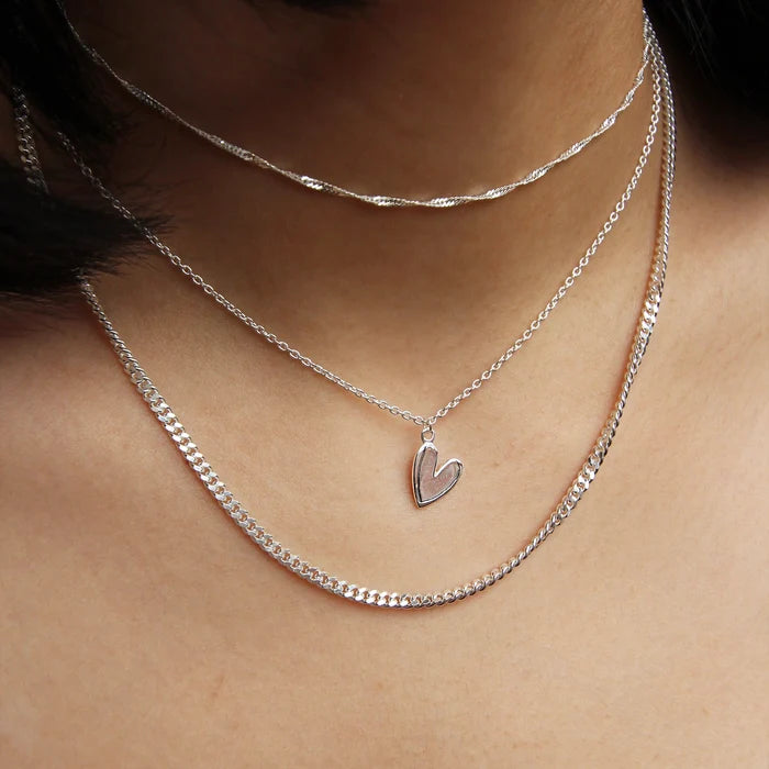 Lovely Necklace Silver in sterling silver, alternate angle detail view