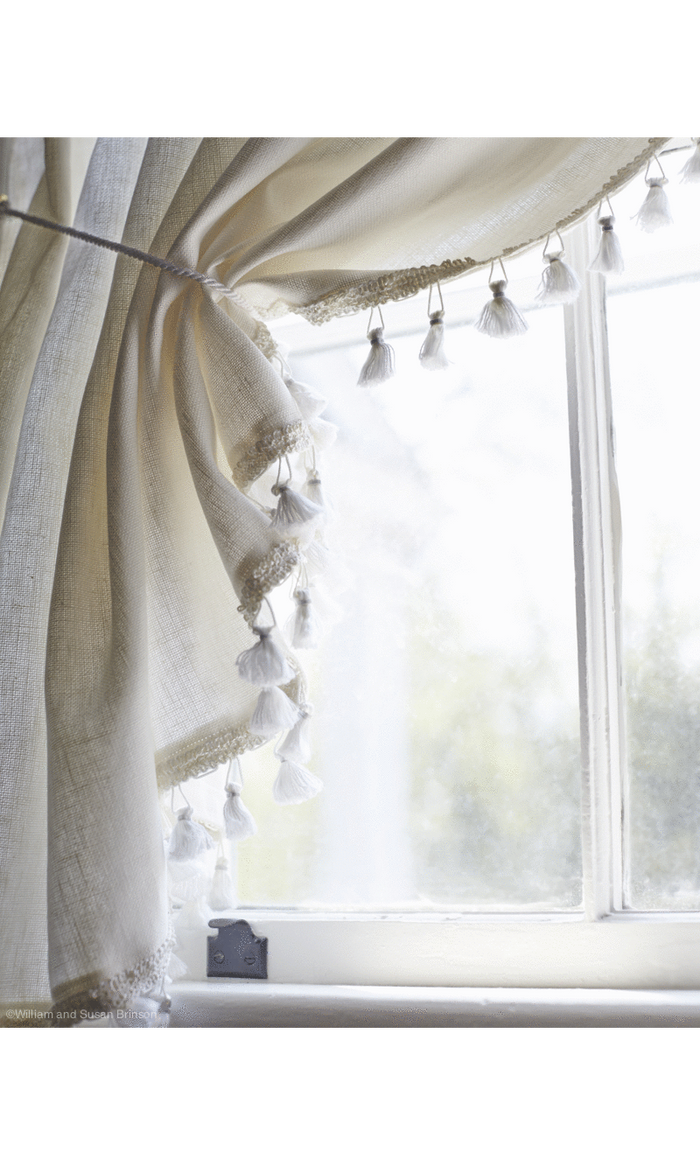Drapery tassel trims