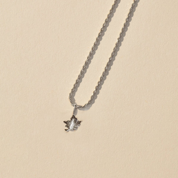 maple leaf charm - sterling silver