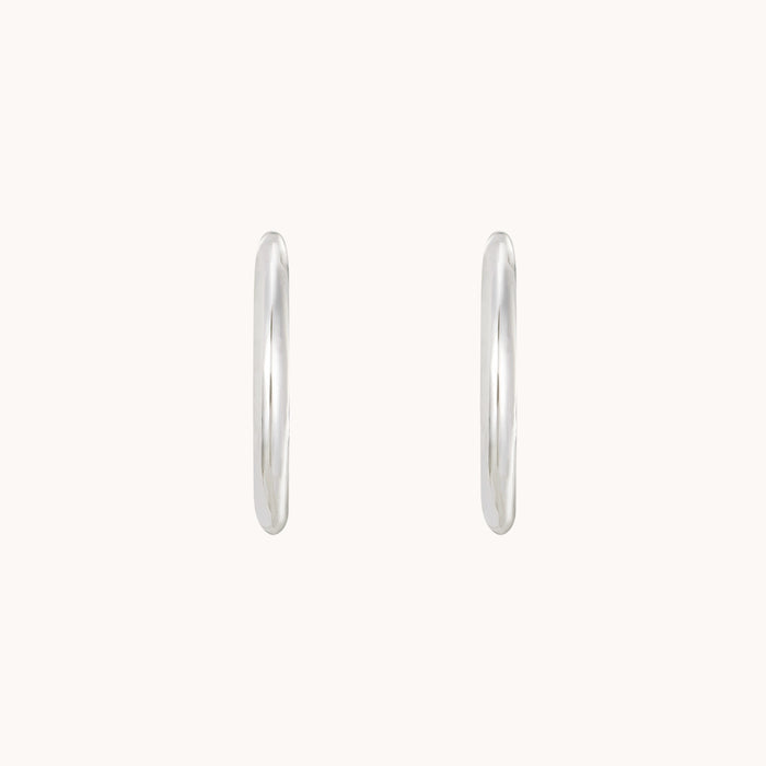 Perfect Medium Everyday Hoop Silver, alternate angle detail view 2
