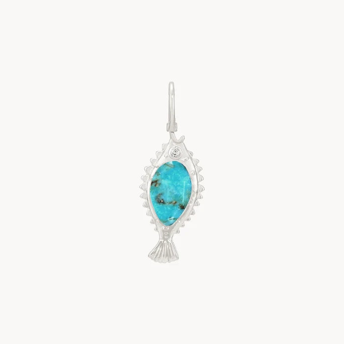 poisson de liberté turquoise fish necklace charm on white background