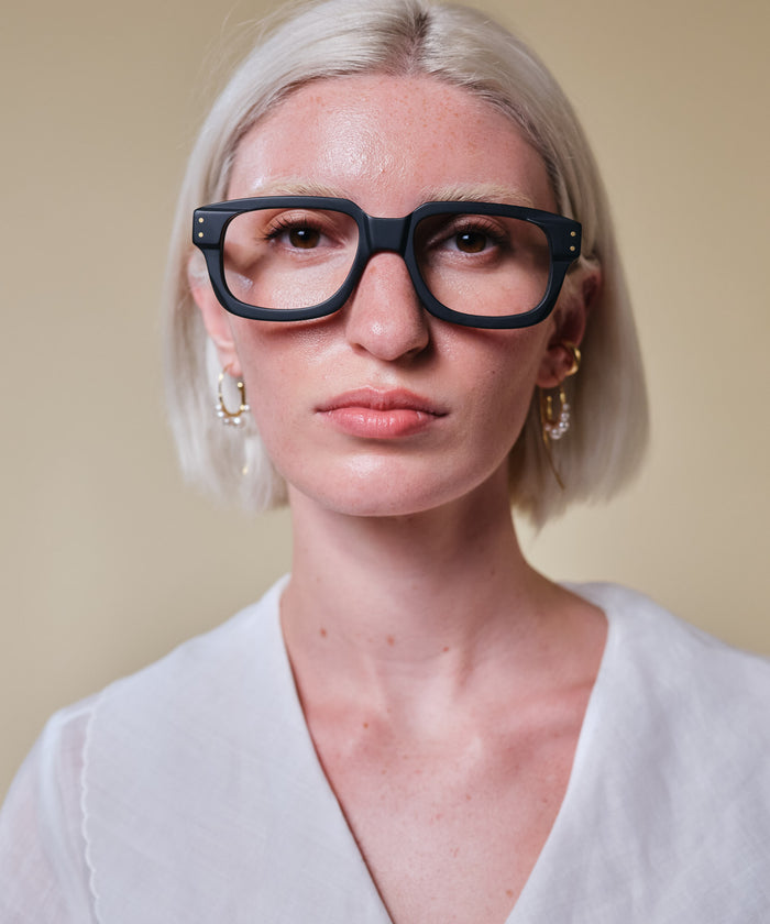johann wolff rindt black eyeglasses #color_matte-black