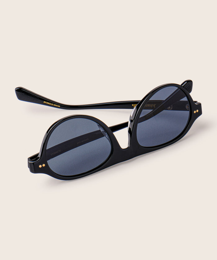 johann wolff schnell black sunglasses #color_black