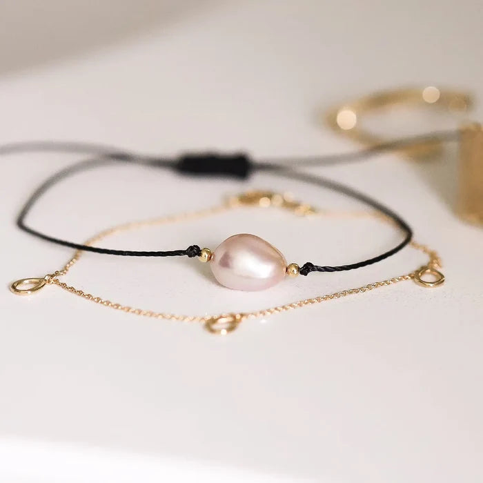 Sofia Perla Bracelet in 14k yellow gold, studio detail view