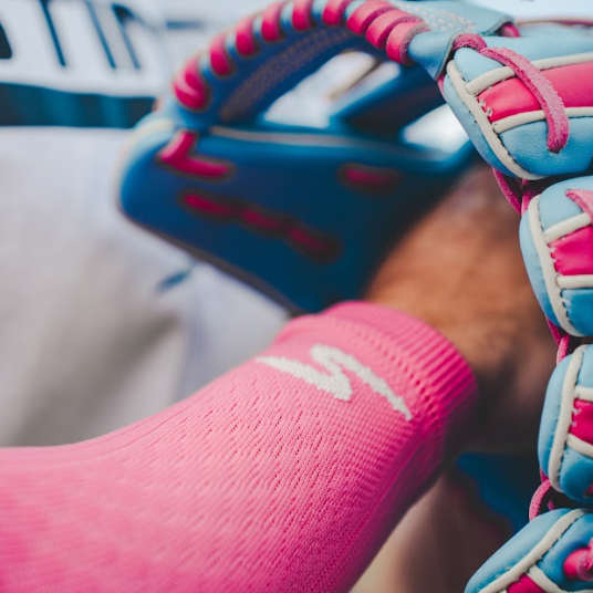 Stinger Premium Arm Sleeve - Pink