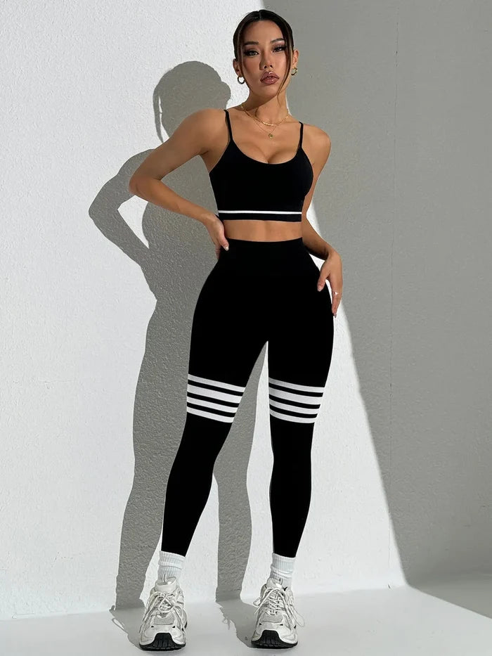 Stripe Detail Seamless Butt-Lift Yoga Leggings