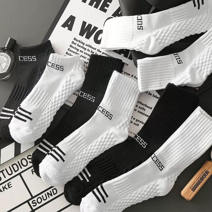 Towel-Sole Sports Socks: Sweat-Absorbing and Breathable
