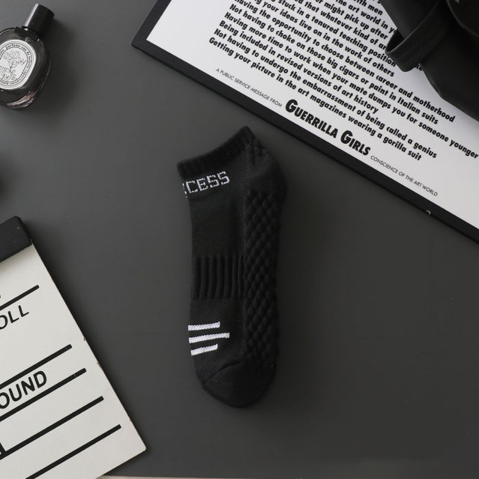 Towel-Sole Sports Socks: Sweat-Absorbing and Breathable