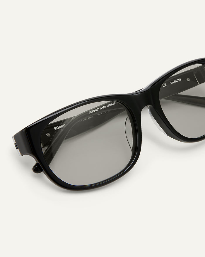 Side shot of Bonnie Clyde Valentine sunglasses in black with grey lenses.