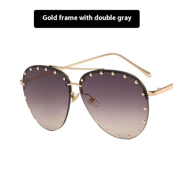 Women's Metal Rivet Large Frame Sunglasses