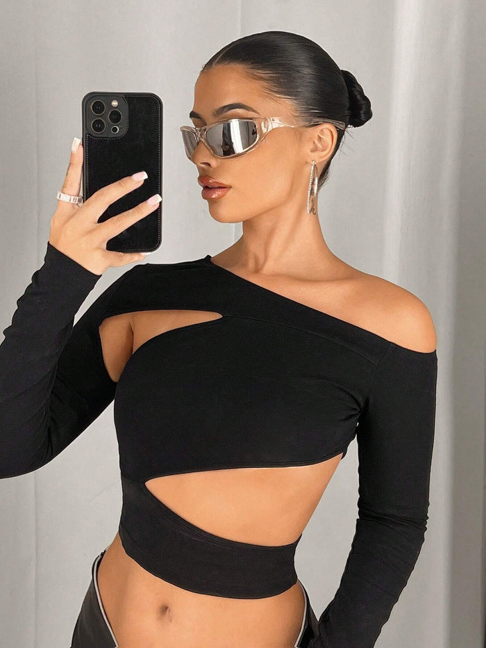 Women's Off-Shoulder Diagonal Crop Top