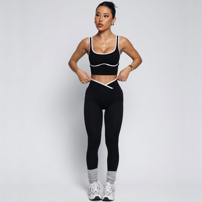 Women's Sports Bra and Yoga Pants Two-Piece Outfit